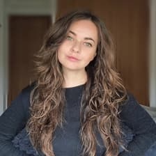 Profile picture for Julia Rader