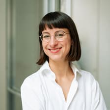 Profile picture for Yvonne Scheja