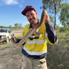 Profile picture for Donnie