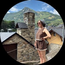 Profile picture for Jennifer Bumgardner