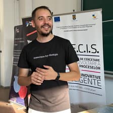 Profile picture for Răzvan Deaconescu