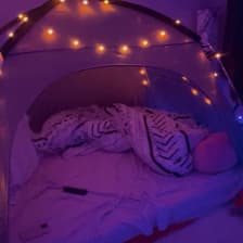 Profile picture for Seven