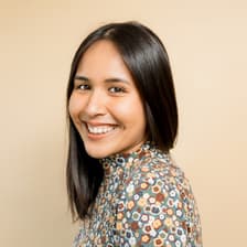 Profile picture for Paola Santiago