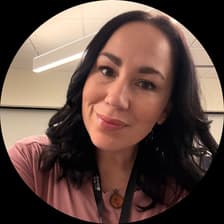 Profile picture for Amanda Pena