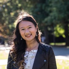 Profile picture for Jennifer Hong