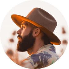 Profile picture for Elliott