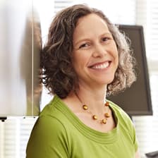 Profile picture for Nydia MacGregor