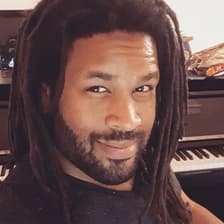 Profile picture for Isaiah Mays