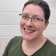 Profile picture for Leanna Haughian