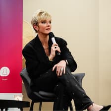 Profile picture for Karen Jouve