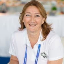 Profile picture for Angeles Herrero