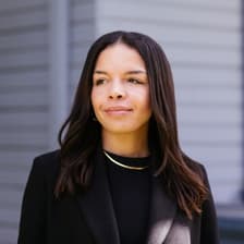 Profile picture for Simmone Seymour