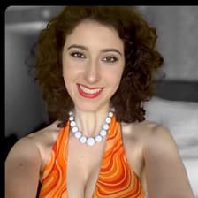 Profile picture for Julie Hart