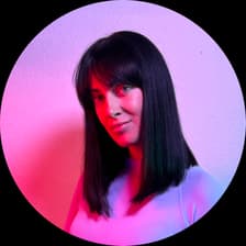 Profile picture for Violeta