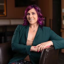 Profile picture for Alison Scott