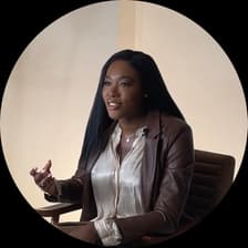 Profile picture for Esmé Ara'resa