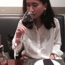 Profile picture for Nhi Nguyen