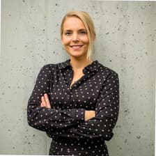 Profile picture for Yasmine Ruhmann