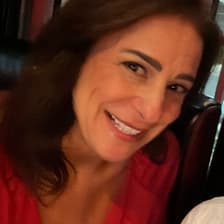 Profile picture for Julie Colantuono