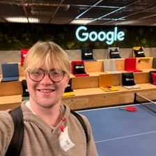 Profile picture for Sebastian Mandal