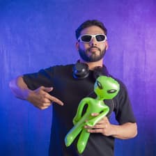 Profile picture for Roger Rave