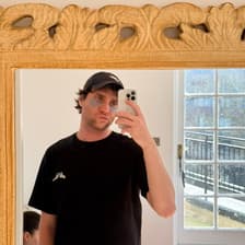 Profile picture for Luca R