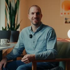 Profile picture for Niklas Mey