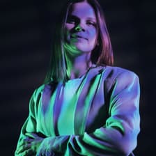 Profile picture for Vicky at CrakRevenue