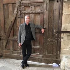 Profile picture for Michel Saloff-Coste