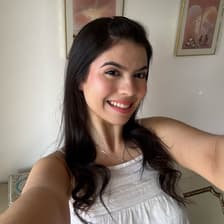 Profile picture for Debora Evelyn