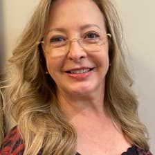 Profile picture for Sandra Gentil