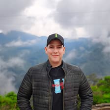 Profile picture for Gustavo Arias
