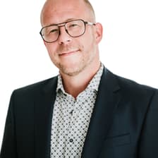 Profile picture for Stefan Avivson