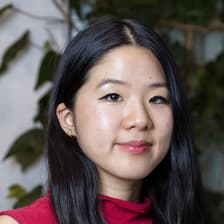 Profile picture for Julie Xu