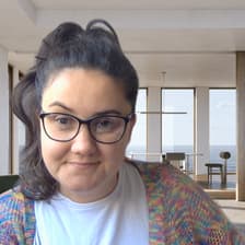Profile picture for Thais Araujo Pontin