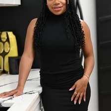 Profile picture for Emily