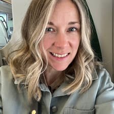 Profile picture for Victoria Cracknell