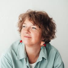 Profile picture for Julia Karmo