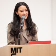 Profile picture for Vanessa Wu