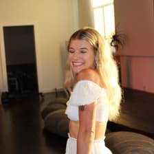 Profile picture for Emily Gray