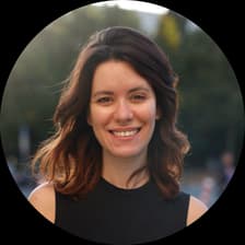 Profile picture for Flávia | Jess