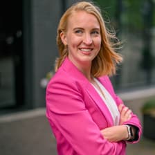 Profile picture for Justine Wolters