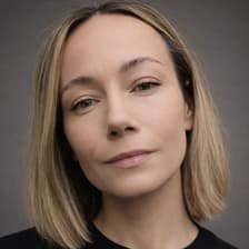 Profile picture for Yuli Bazhyna