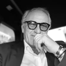Profile picture for Philippe Roche