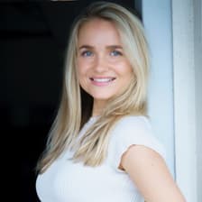 Profile picture for Julia Pit
