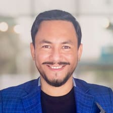 Profile picture for Ronald Parrales