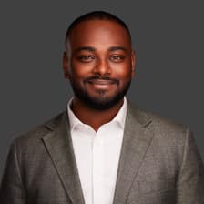 Profile picture for Aron Zekarias