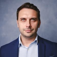 Profile picture for Val Vrajescu