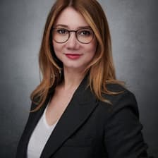 Profile picture for Laura Iancu