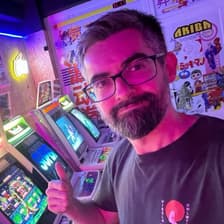 Profile picture for Víctor Alonso